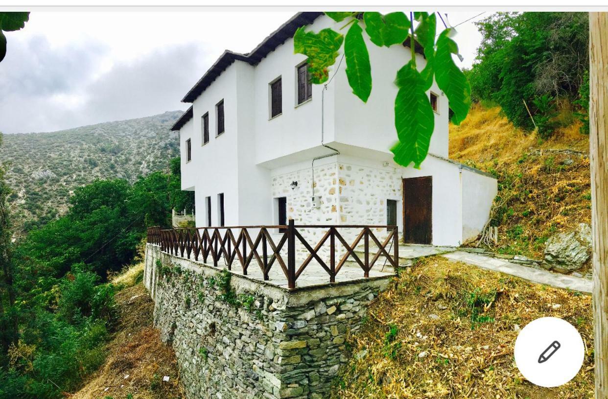 Traditional House Makrinitsa Exterior photo